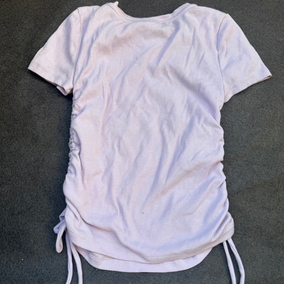 teens Lilac Side-Ruched Short Sleeve Top size m medium ribbed solid A5 - Picture 4 of 4